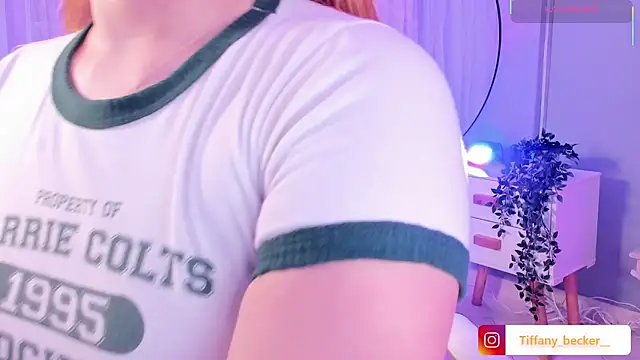 Snapshot of tiffany_becker chatting on 13, 11, 2025 tiffany becker online show from 13, 11, 2025