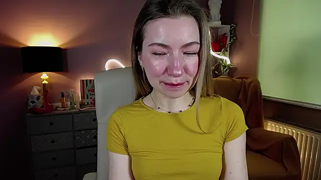 Snapshot of Mia_Tasty chatting on 17, 3, 2025 Mia Tasty online show from 17, 3, 2025