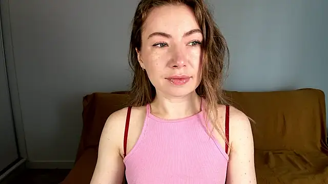 Snapshot of Mia_Tasty chatting on 8, 7, 2026 Mia Tasty online show from 8, 7, 2026