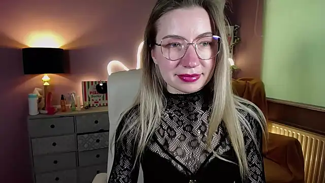 Snapshot of Mia_Tasty chatting on 20, 3, 2025 Mia Tasty online show from 20, 3, 2025