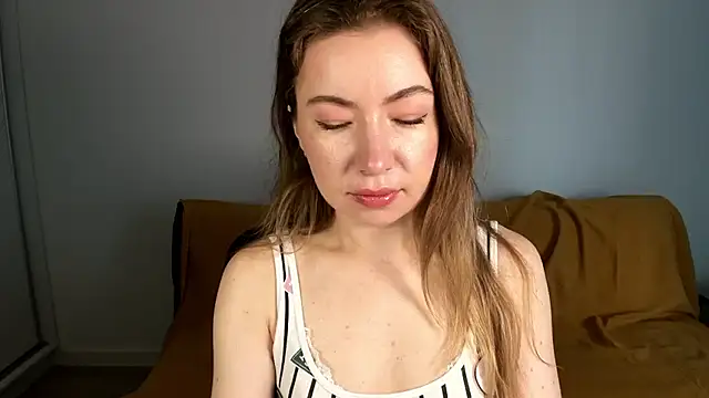 Snapshot of Mia_Tasty chatting on 9, 7, 2026 Mia Tasty online show from 9, 7, 2026