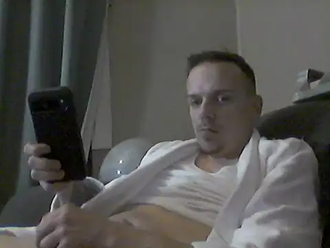 Rollinhard6969 online show from 15, 2, 2025