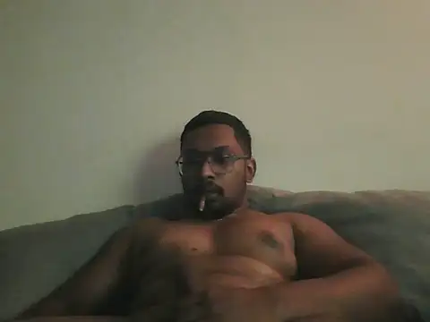 Snapshot of chennaibull101 chatting on 24, 5, 2026 chennaibull101 online show from 24, 5, 2026