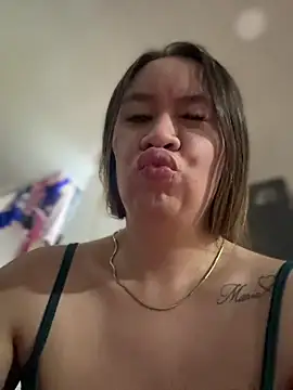 Emiily lee online show from 19, 12, 2025