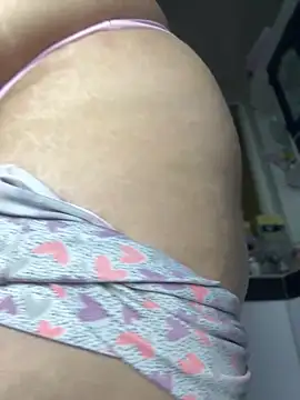 Emiily lee online show from 30, 9, 2025