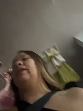 Emiily lee online show from 10, 2, 2026