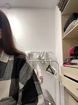 AnaWest online show from 5, 10, 2025