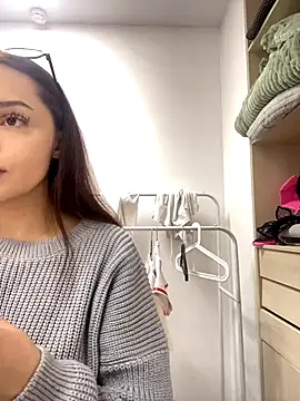 AnaWest online show from 17, 10, 2025