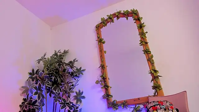 BonnieCute  online show from 20, 9, 2025