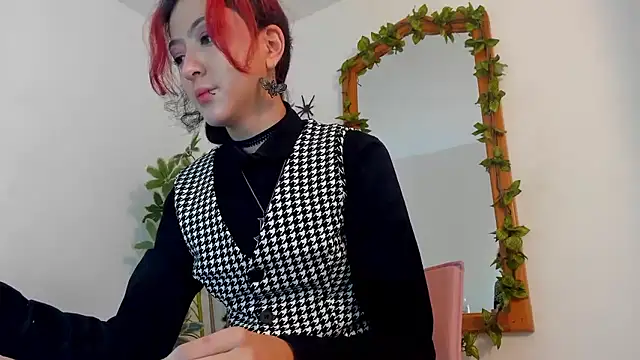 BonnieCute  online show from 10, 11, 2025