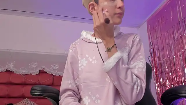 BonnieCute  online show from 15, 3, 2025