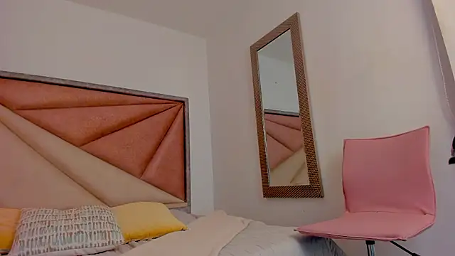 BonnieCute  online show from 28, 2, 2026