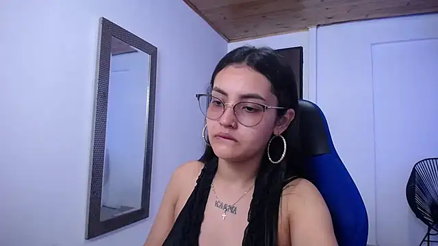 antonella sweetlittle online show from 8, 11, 2025