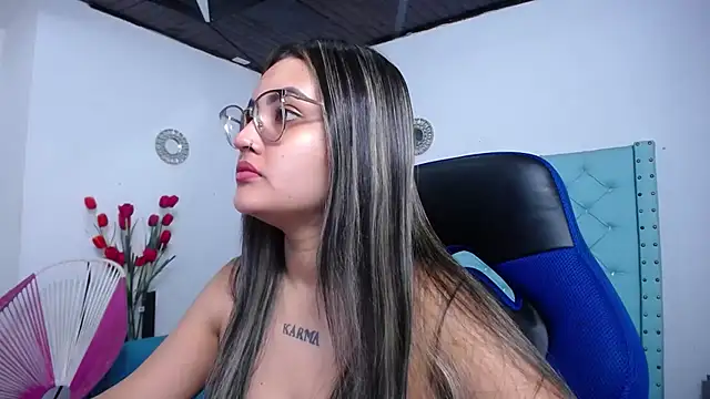 antonella sweetlittle online show from 22, 3, 2026