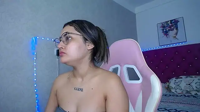 antonella sweetlittle online show from 8, 5, 2026