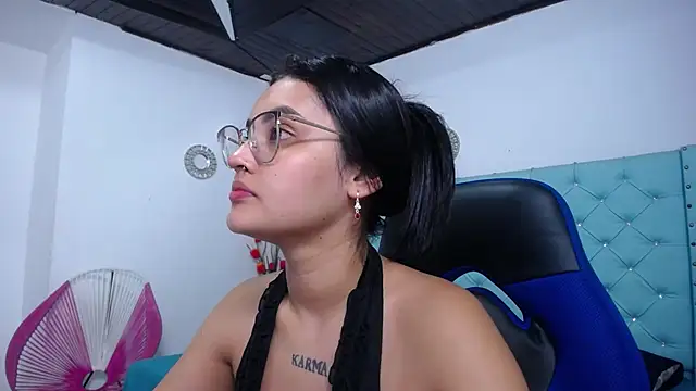 antonella sweetlittle online show from 11, 2, 2026