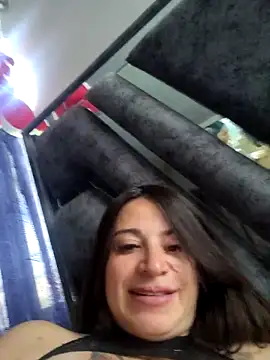 Alona Evans online show from 1, 10, 2025