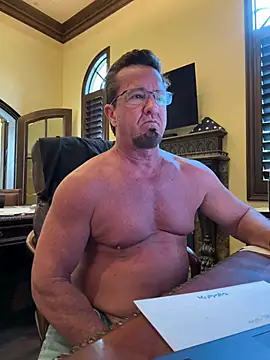sluttydylan online show from 22, 4, 2026
