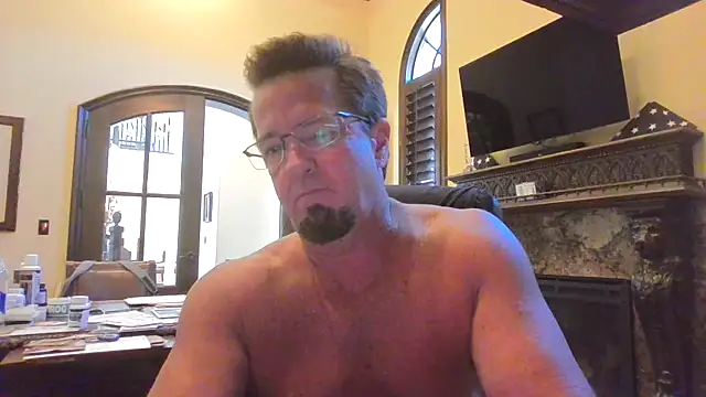 sluttydylan online show from 28, 4, 2026