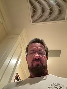 sluttydylan online show from 9, 9, 2025