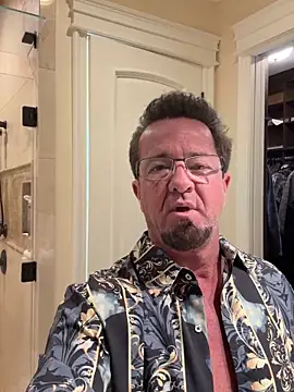 sluttydylan online show from 2, 3, 2026