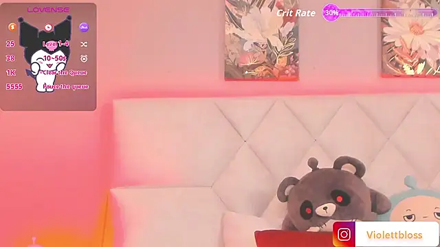 Snapshot of Violettbloss chatting on 10, 11, 2025 Violettbloss online show from 10, 11, 2025