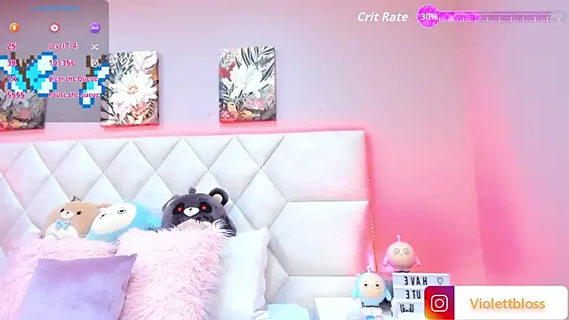 Snapshot of Violettbloss chatting on 19, 9, 2025 Violettbloss online show from 19, 9, 2025