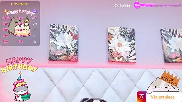 Snapshot of Violettbloss chatting on 18, 10, 2025 Violettbloss online show from 18, 10, 2025