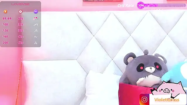 Snapshot of Violettbloss chatting on 25, 9, 2025 Violettbloss online show from 25, 9, 2025