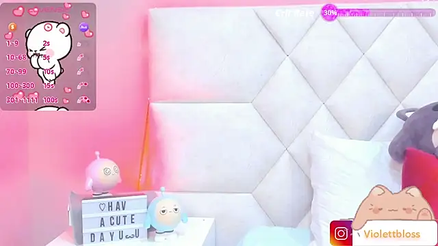 Snapshot of Violettbloss chatting on 28, 10, 2025 Violettbloss online show from 28, 10, 2025