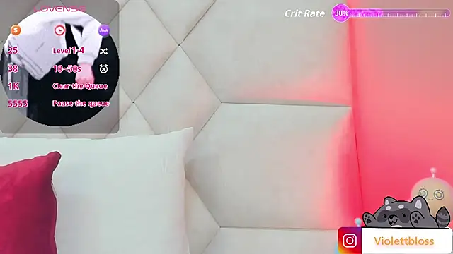 Snapshot of Violettbloss chatting on 20, 9, 2025 Violettbloss online show from 20, 9, 2025