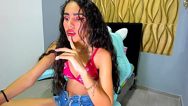 Evelin shy online show from 8, 11, 2025