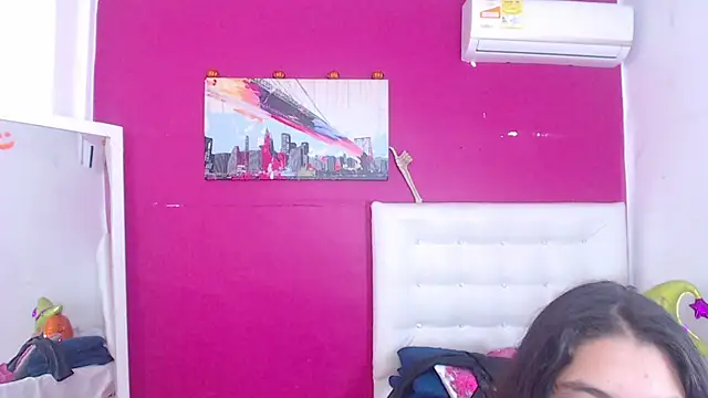 Snapshot of nextdoor_fantasy1 chatting on 29, 10, 2025 nextdoor fantasy1 online show from 29, 10, 2025