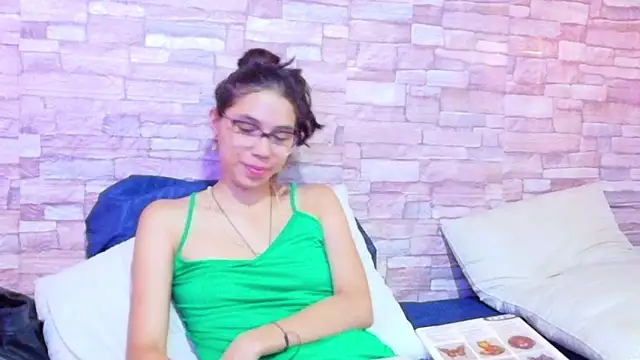 nextdoor fantasy1 online show from 28, 5, 2026