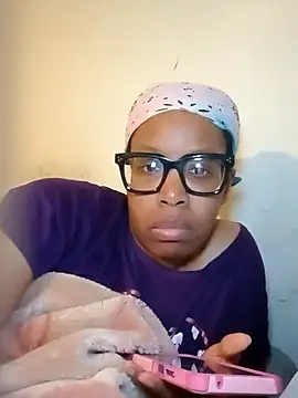 madamsensuale online show from 17, 3, 2025