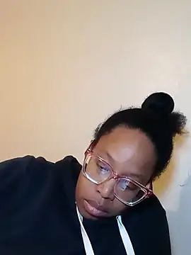 madamsensuale online show from 25, 2, 2025