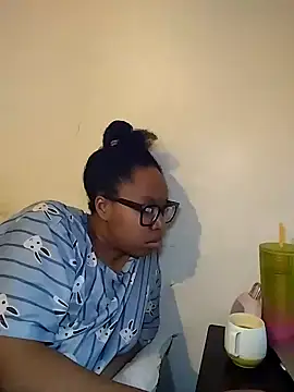 madamsensuale online show from 3, 1, 2025