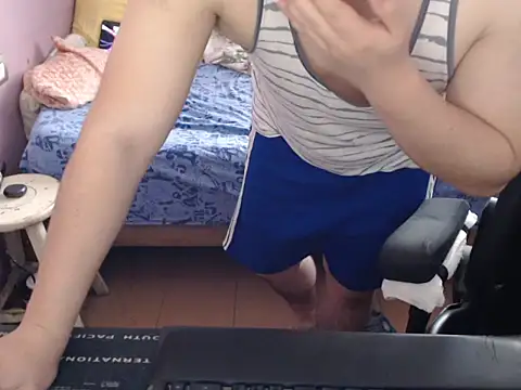 Snapshot of thealfawolf01 chatting on 20, 7, 2026 thealfawolf01 online show from 20, 7, 2026