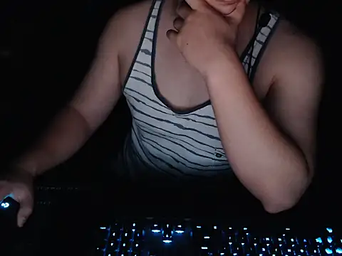 thealfawolf01 online show from 23, 5, 2026
