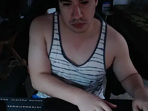 thealfawolf01 online show from 14, 4, 2026