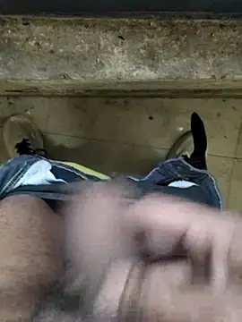 cumshotboy01 online show from 18, 11, 2025