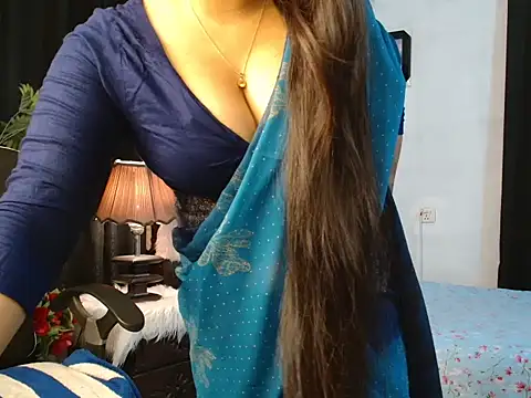 Unlucky-flowers online show from 3, 4, 2026