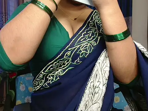 Unlucky-flowers online show from 10, 11, 2025