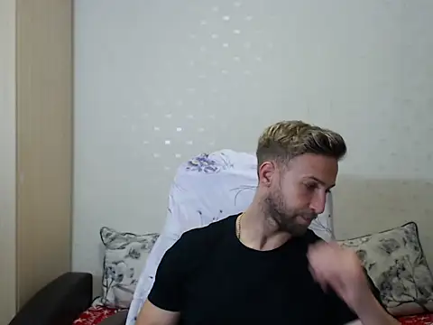 PrinceEagle online show from 6, 11, 2025