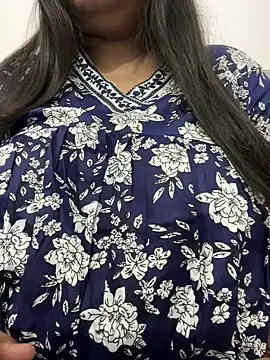 smile pretty online show from 13, 9, 2025