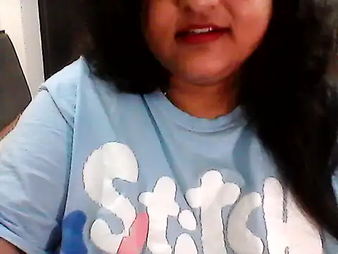 Snapshot of smile_pretty chatting on 18, 6, 2026 smile pretty online show from 18, 6, 2026