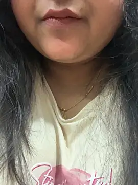 smile pretty online show from 24, 2, 2026