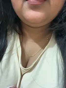 smile pretty online show from 12, 3, 2026