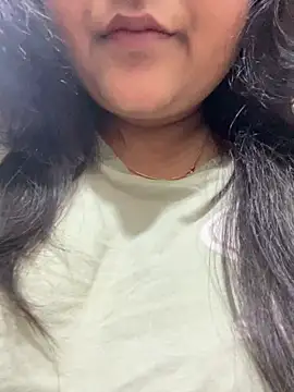 smile pretty online show from 23, 3, 2026