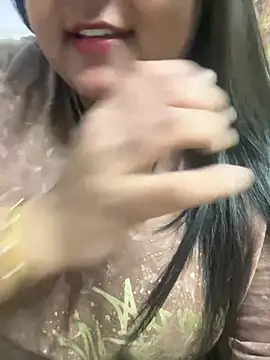 smile pretty online show from 25, 2, 2025